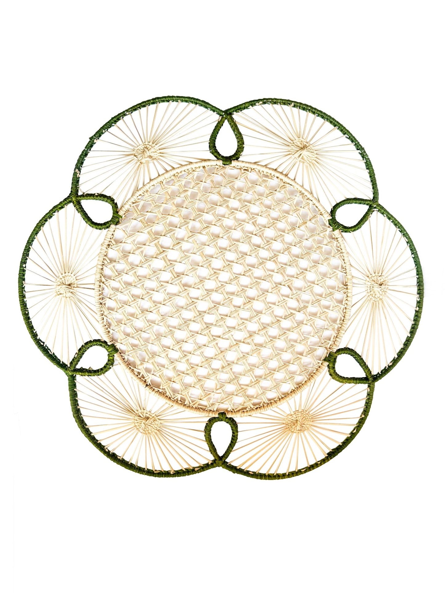 Flora iraca charger styled on Italian-inspired table