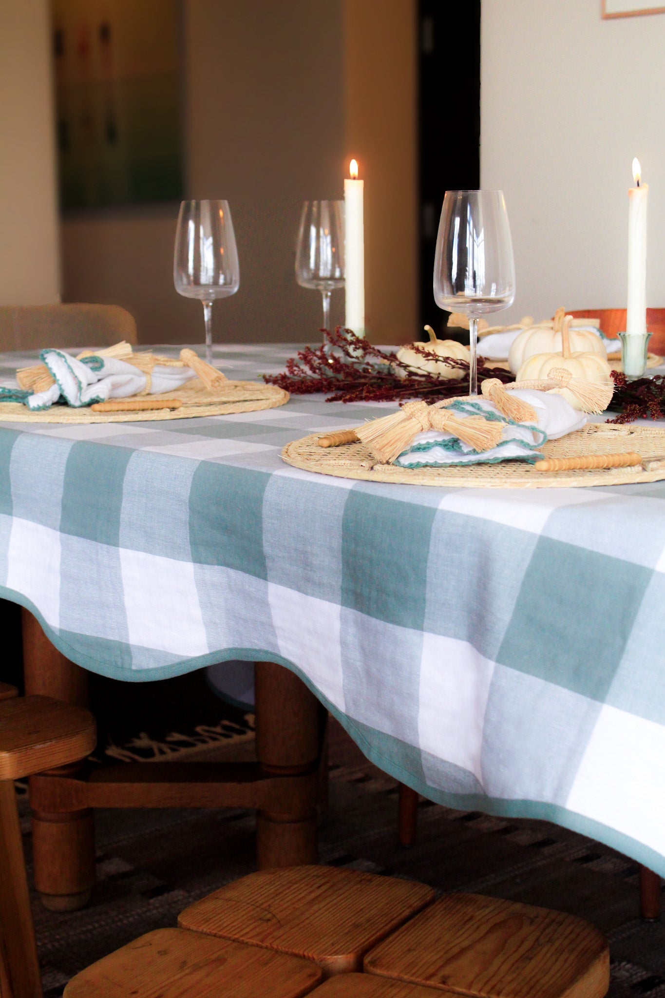 Green reversible tablecloth ideal for summer entertaining, wedding tables, and alfresco dining.