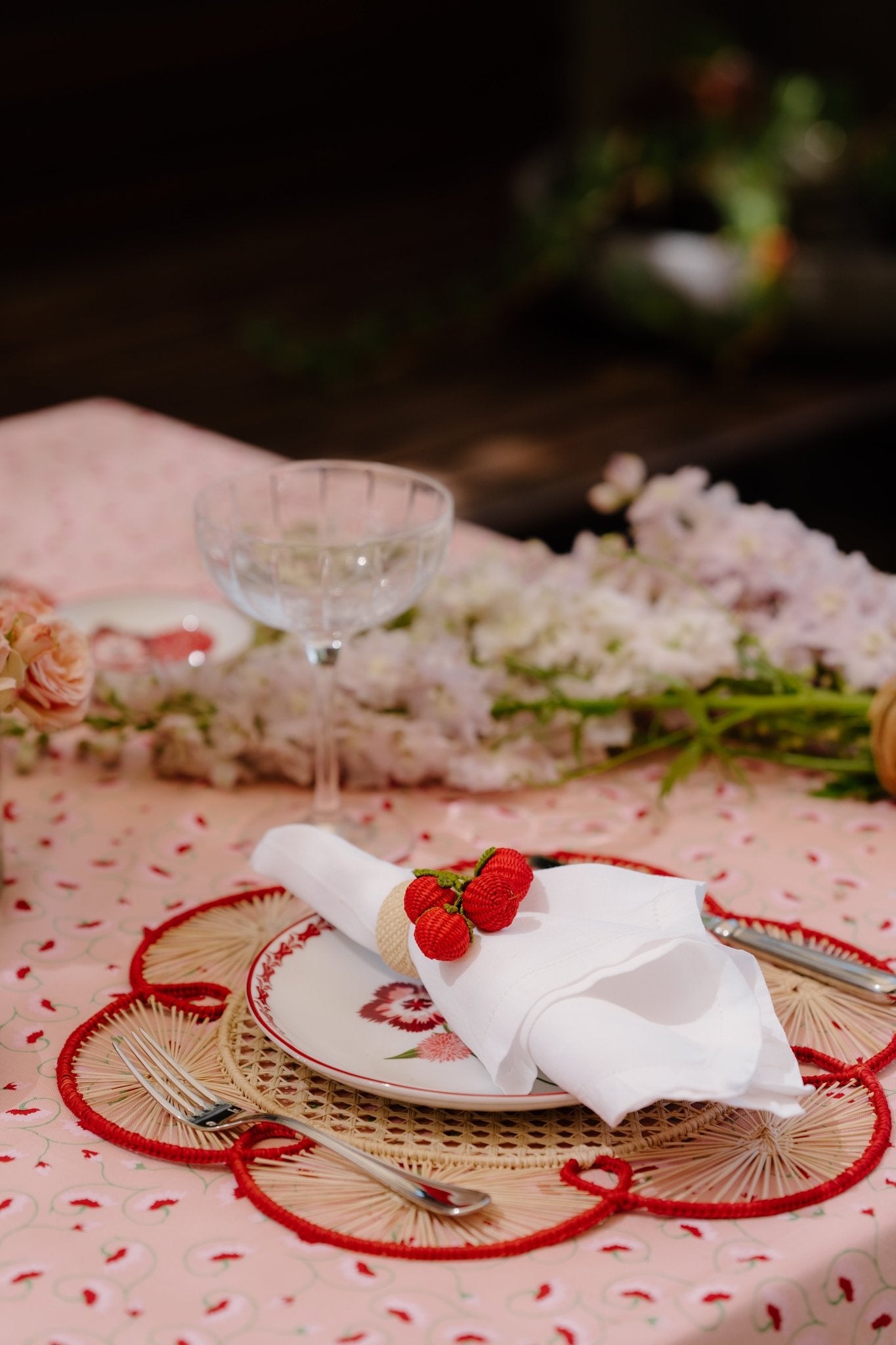 Set of 4 Flora Chargers in Red - Casa Stilo